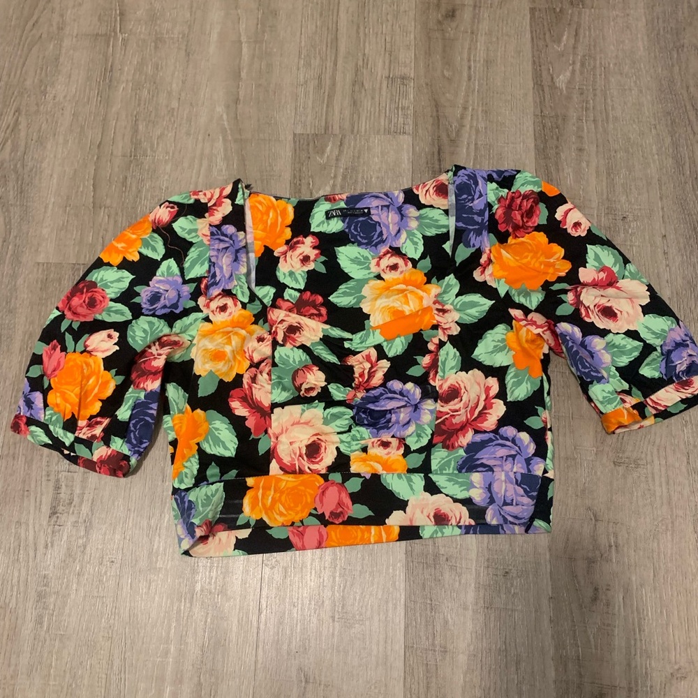 Zara Floral blouse